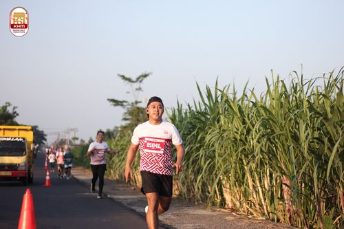 Race photo from Kediri Half Marathon 2024
