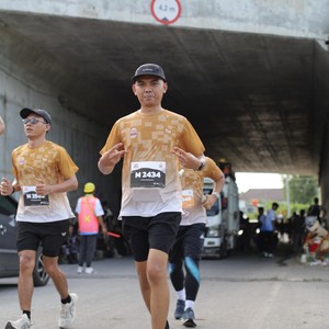 Race photo from KEDIRI HALF MARATHON 2026