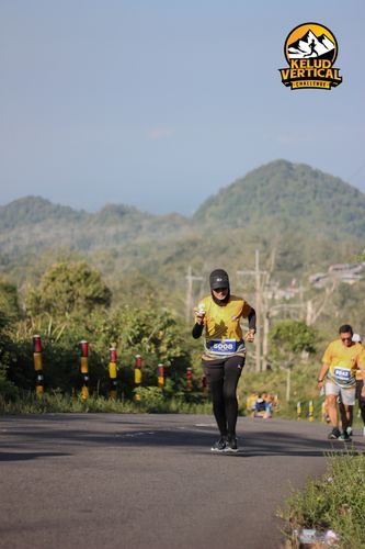Race photo from Kelud Vertical Challenge 2024