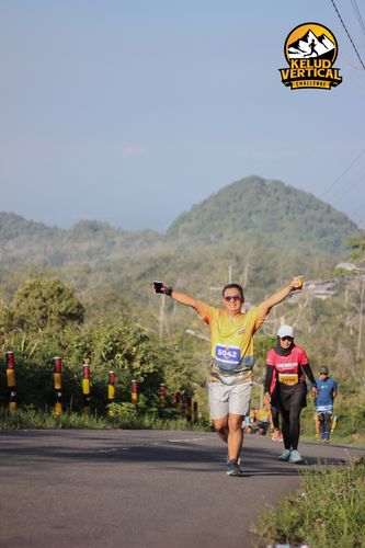Race photo from Kelud Vertical Challenge 2024