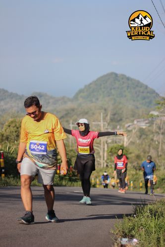 Race photo from Kelud Vertical Challenge 2024