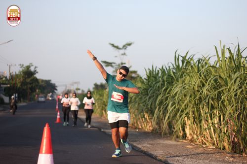 Race photo from Kediri Half Marathon 2024