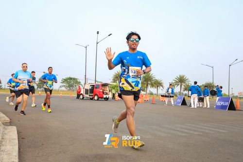 Race photo from ISOPlus Run 2024 Jakarta