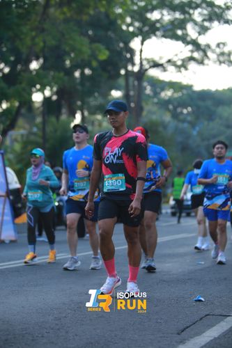 Race photo from Isoplus Run 2024 Surabaya