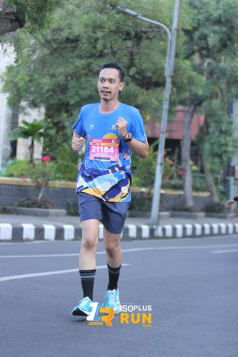 Race photo from Isoplus Run 2024 Surabaya