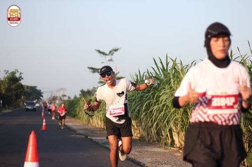 Race photo from Kediri Half Marathon 2024