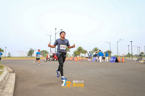 Race photo from ISOPlus Run 2024 Jakarta