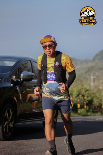 Race photo from Kelud Vertical Challenge 2024