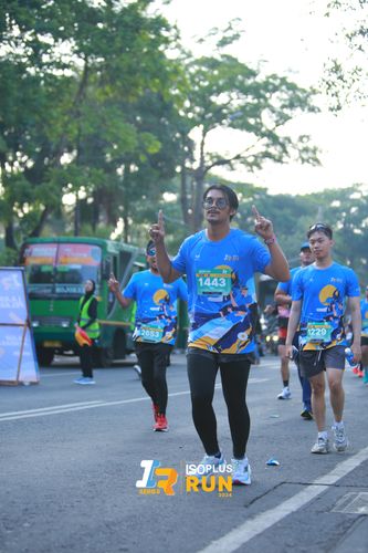 Race photo from Isoplus Run 2024 Surabaya