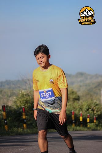 Race photo from Kelud Vertical Challenge 2024