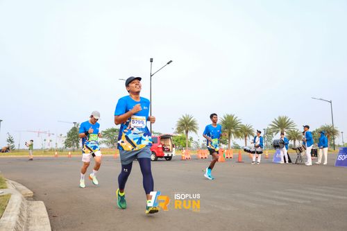Race photo from ISOPlus Run 2024 Jakarta