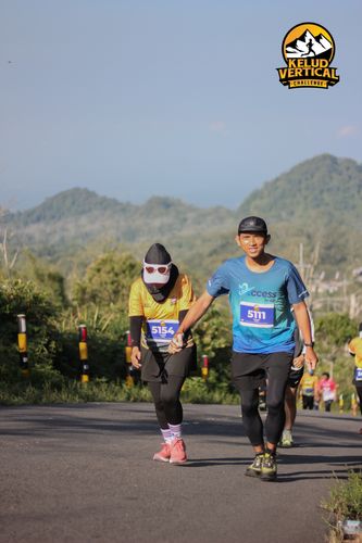 Race photo from Kelud Vertical Challenge 2024