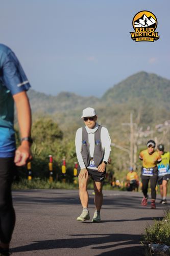 Race photo from Kelud Vertical Challenge 2024