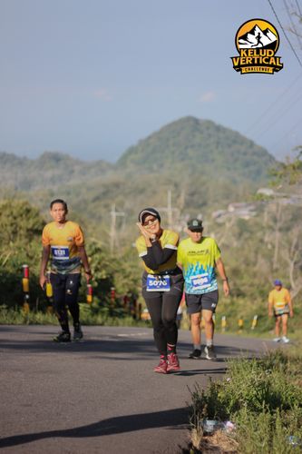 Race photo from Kelud Vertical Challenge 2024