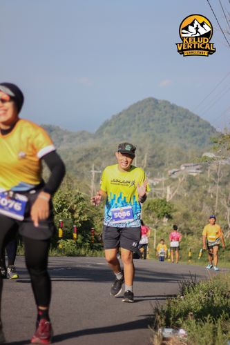 Race photo from Kelud Vertical Challenge 2024