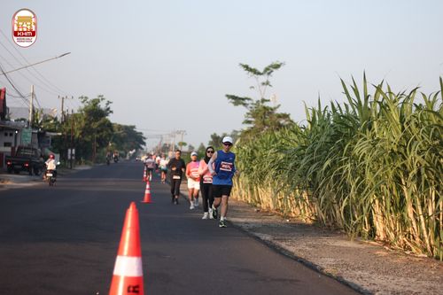 Race photo from Kediri Half Marathon 2024