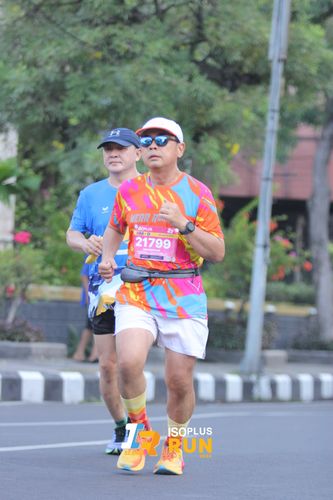 Race photo from Isoplus Run 2024 Surabaya