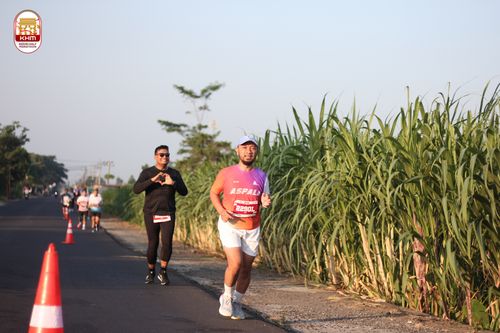 Race photo from Kediri Half Marathon 2024