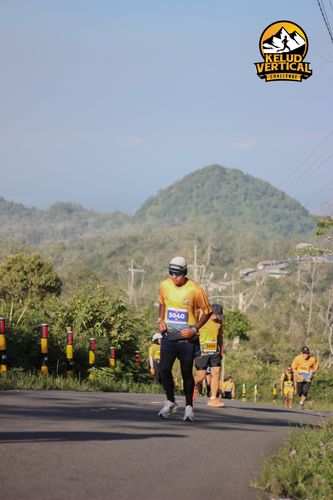 Race photo from Kelud Vertical Challenge 2024