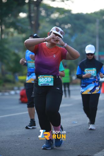 Race photo from Isoplus Run 2024 Surabaya
