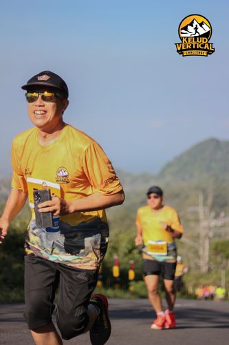Race photo from Kelud Vertical Challenge 2024