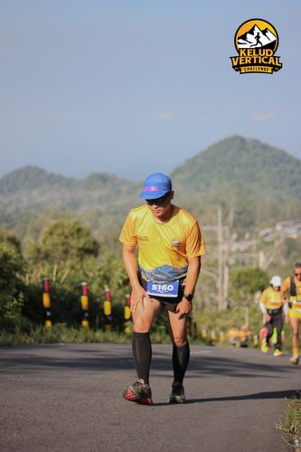 Race photo from Kelud Vertical Challenge 2024
