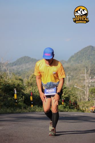 Race photo from Kelud Vertical Challenge 2024