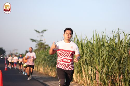 Race photo from Kediri Half Marathon 2024