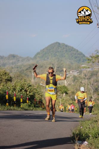 Race photo from Kelud Vertical Challenge 2024