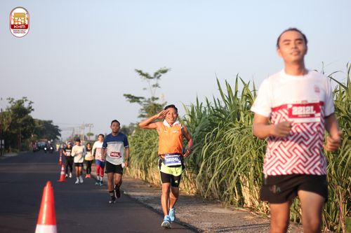 Race photo from Kediri Half Marathon 2024