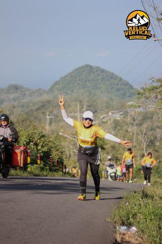 Race photo from Kelud Vertical Challenge 2024