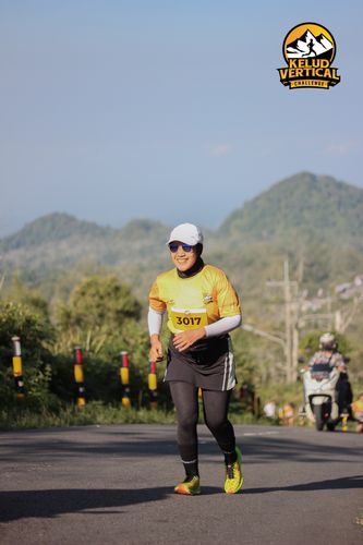 Race photo from Kelud Vertical Challenge 2024
