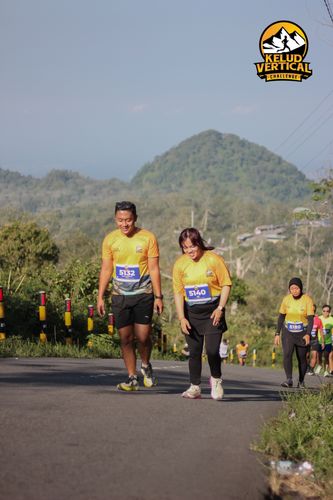 Race photo from Kelud Vertical Challenge 2024