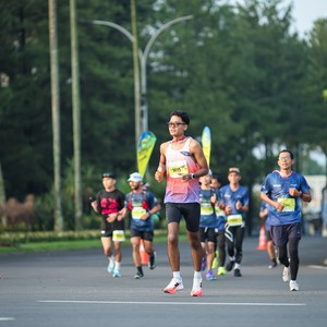 Race photo from BOGORUN 2026