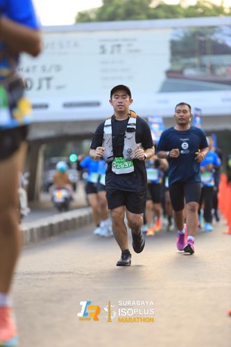 Race photo from SURABAYA ISOPLUS MARATHON 2025