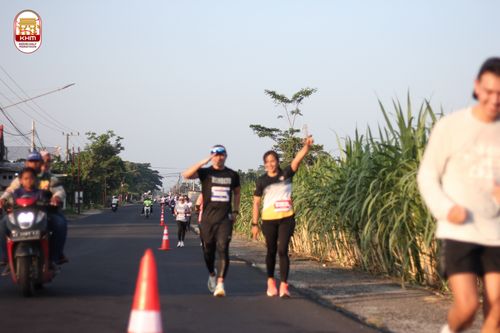 Race photo from Kediri Half Marathon 2024