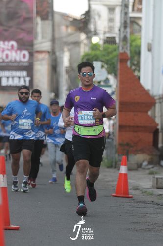 Race photo from Jabar Run 10K 2024