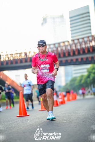 Race photo from Smartfren Run 2025 