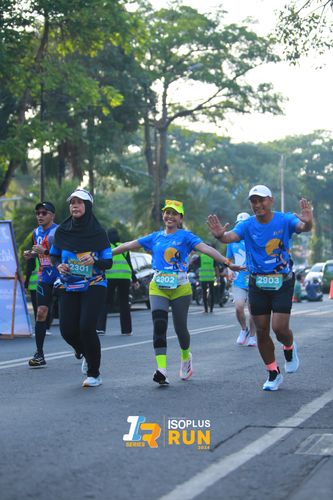 Race photo from Isoplus Run 2024 Surabaya