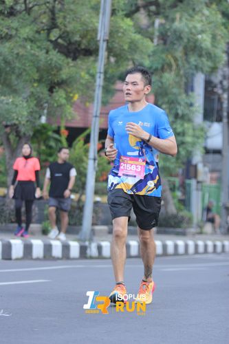 Race photo from Isoplus Run 2024 Surabaya