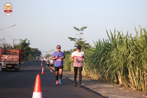 Race photo from Kediri Half Marathon 2024