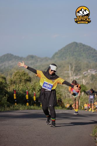 Race photo from Kelud Vertical Challenge 2024
