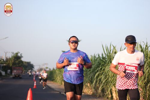 Race photo from Kediri Half Marathon 2024