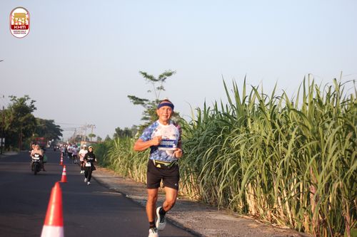 Race photo from Kediri Half Marathon 2024