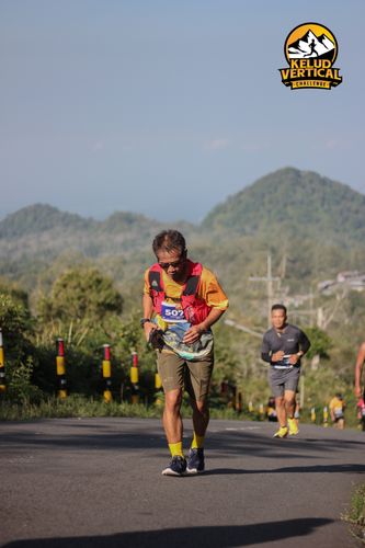 Race photo from Kelud Vertical Challenge 2024