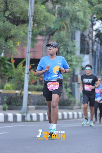 Race photo from Isoplus Run 2024 Surabaya