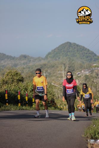 Race photo from Kelud Vertical Challenge 2024