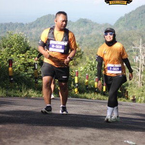Race photo from KELUD VERTICAL CHALLENGE 2025