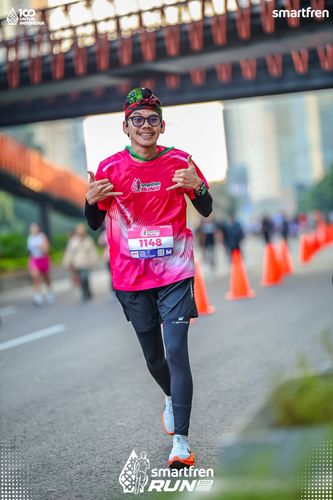 Race photo from Smartfren Run 2025 