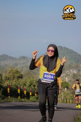 Race photo from Kelud Vertical Challenge 2024
